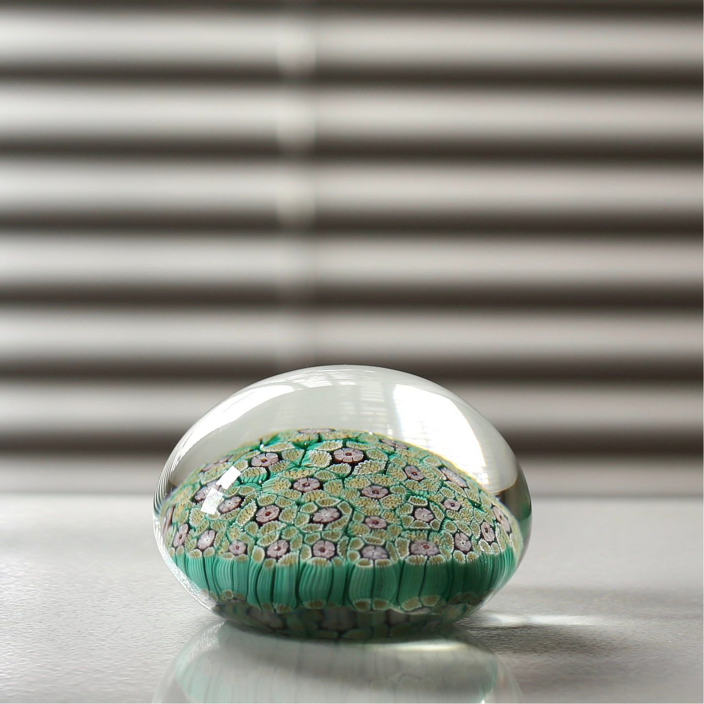 Milfiori paperweight /
