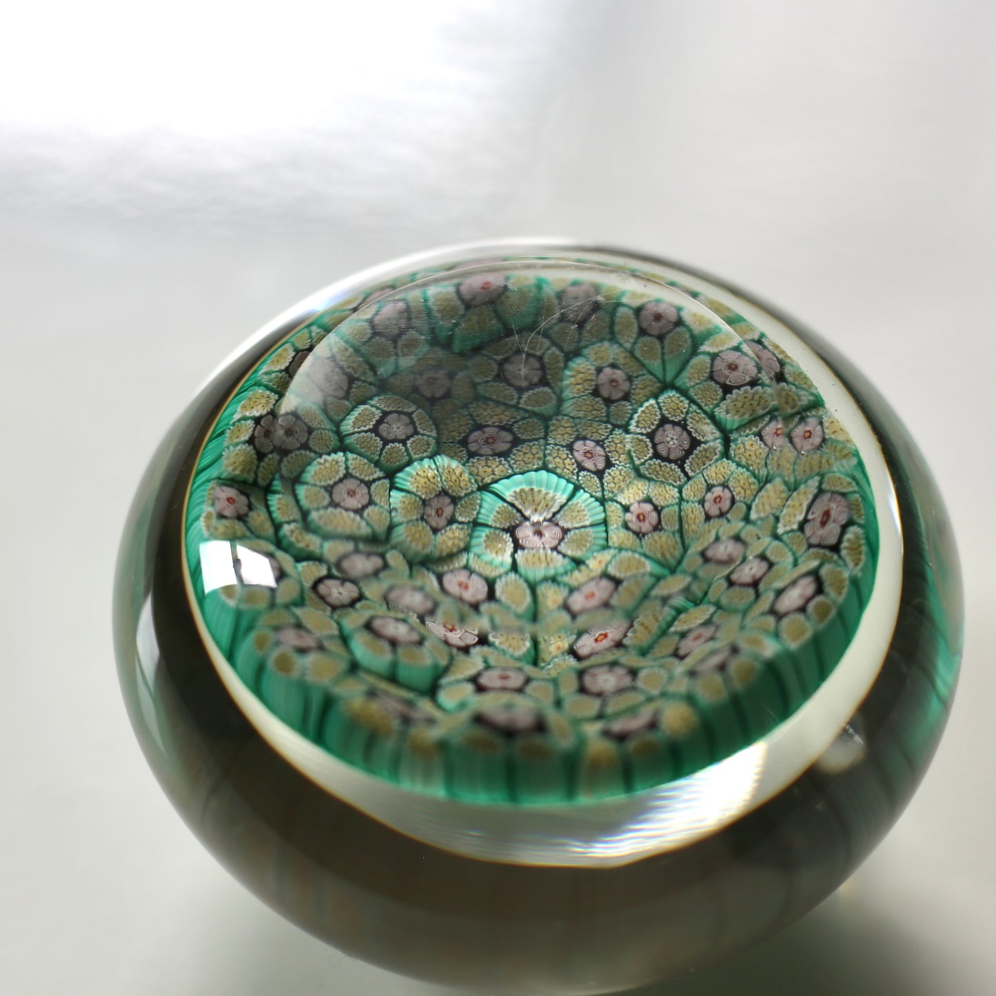 Milfiori paperweight /