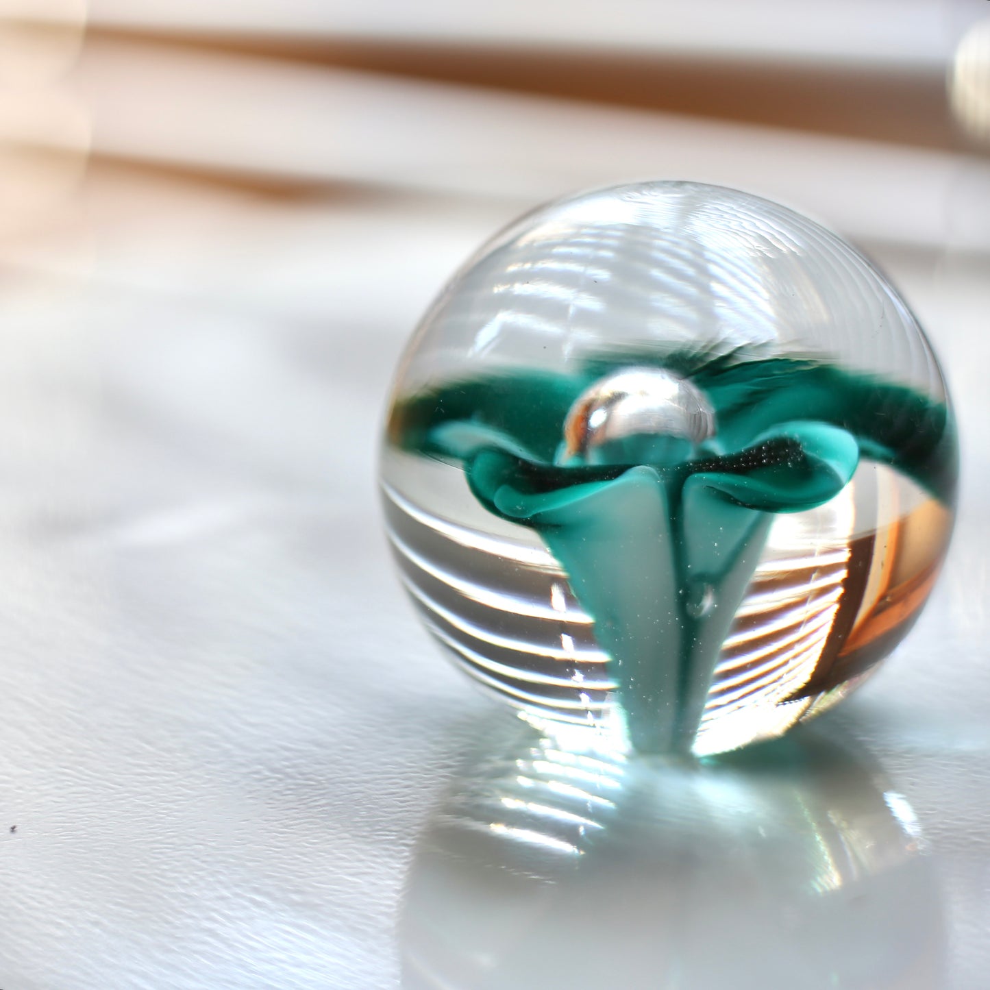 flower paperweight / Venini