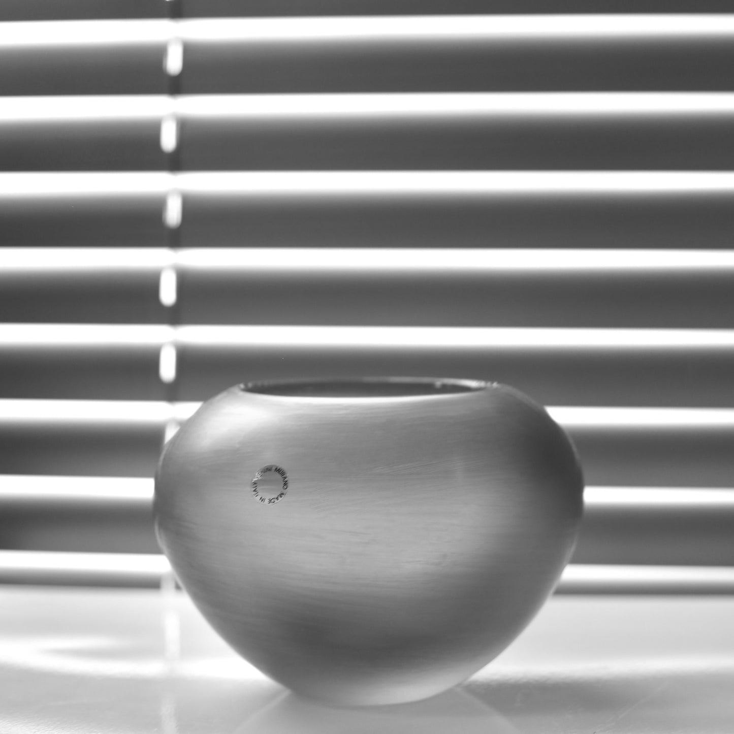 inciso vase 722.28 / Venini