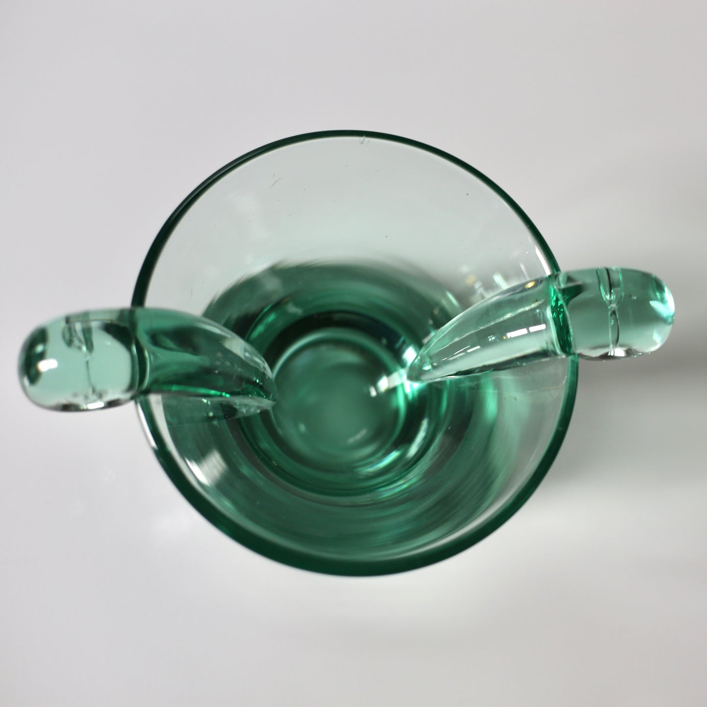 Art glass /Riihimaen lasi oy